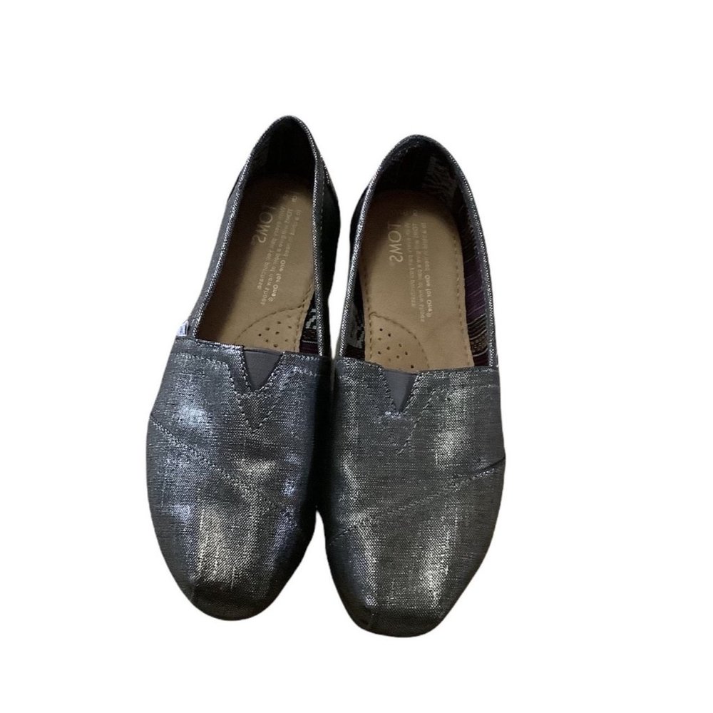 TOMS Closed Toe Dark Silver Shimmer Cushioned Comfort Shoes-6.5W - Picture 2 of 8